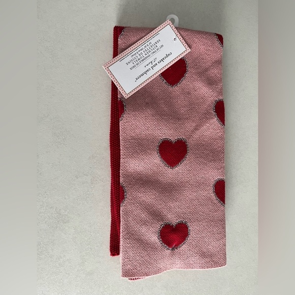 NWT Cupcakes & Cashmere/ Set of 2/ Heart kitchen towels/ Red & pink/ Glittery - Picture 3 of 5